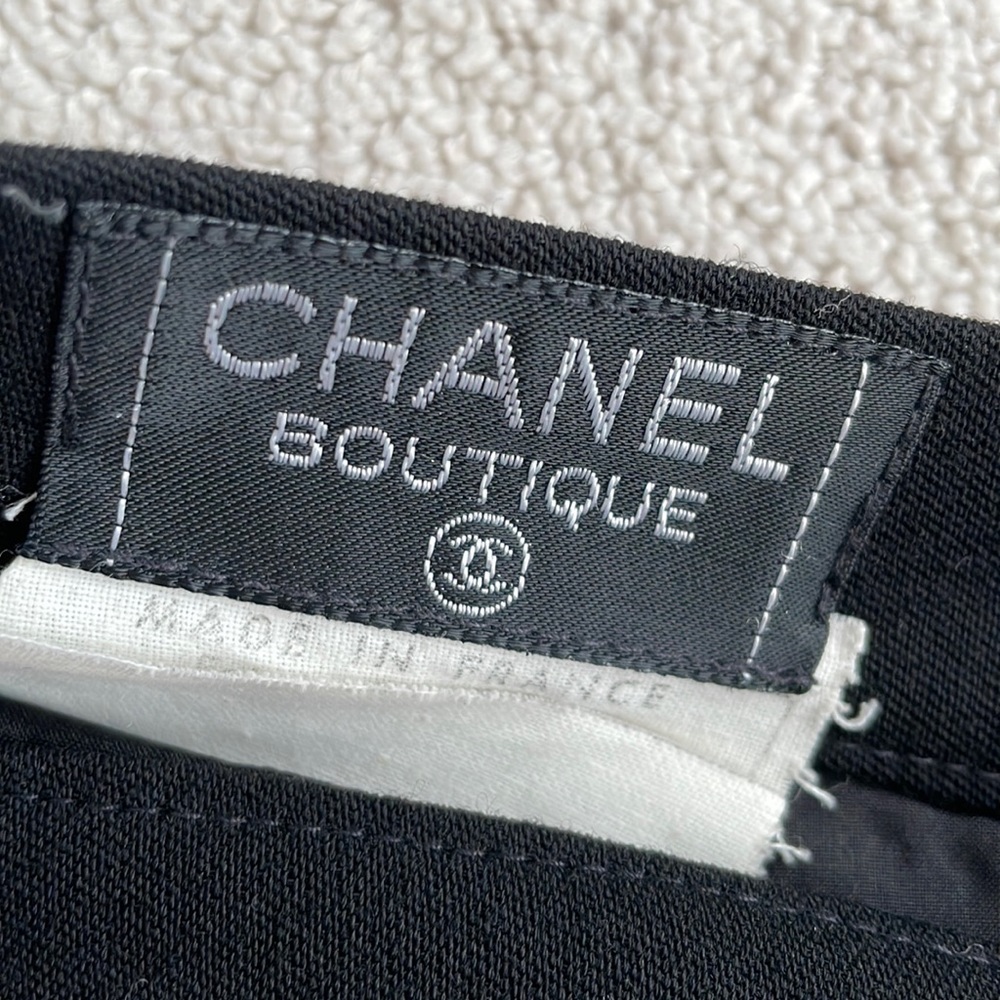 VINTAGE CHANEL SKIRT